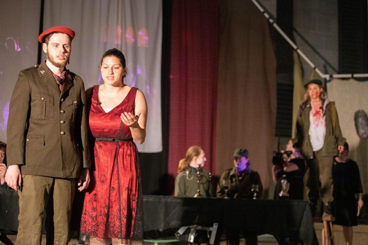 Alyssa LaMont 19 plays Lady Macbeth, Ryan McDonnell 20 plays Macbeth and Raegan Davies 21 plays Banquo in the 2019 production of Macbeth. PHOTOS: MITCHELL SHIELDS 22/THE HAWK