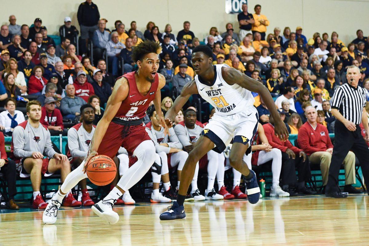 Conway, SC - November 18, 2018 - HTC Center: Charlie Brown Jr. (2) of the of the Saint Josephs University Hawks during the 2018 Myrtle Beach Invitational.
(Photo by Joe Faraoni / ESPN Images)