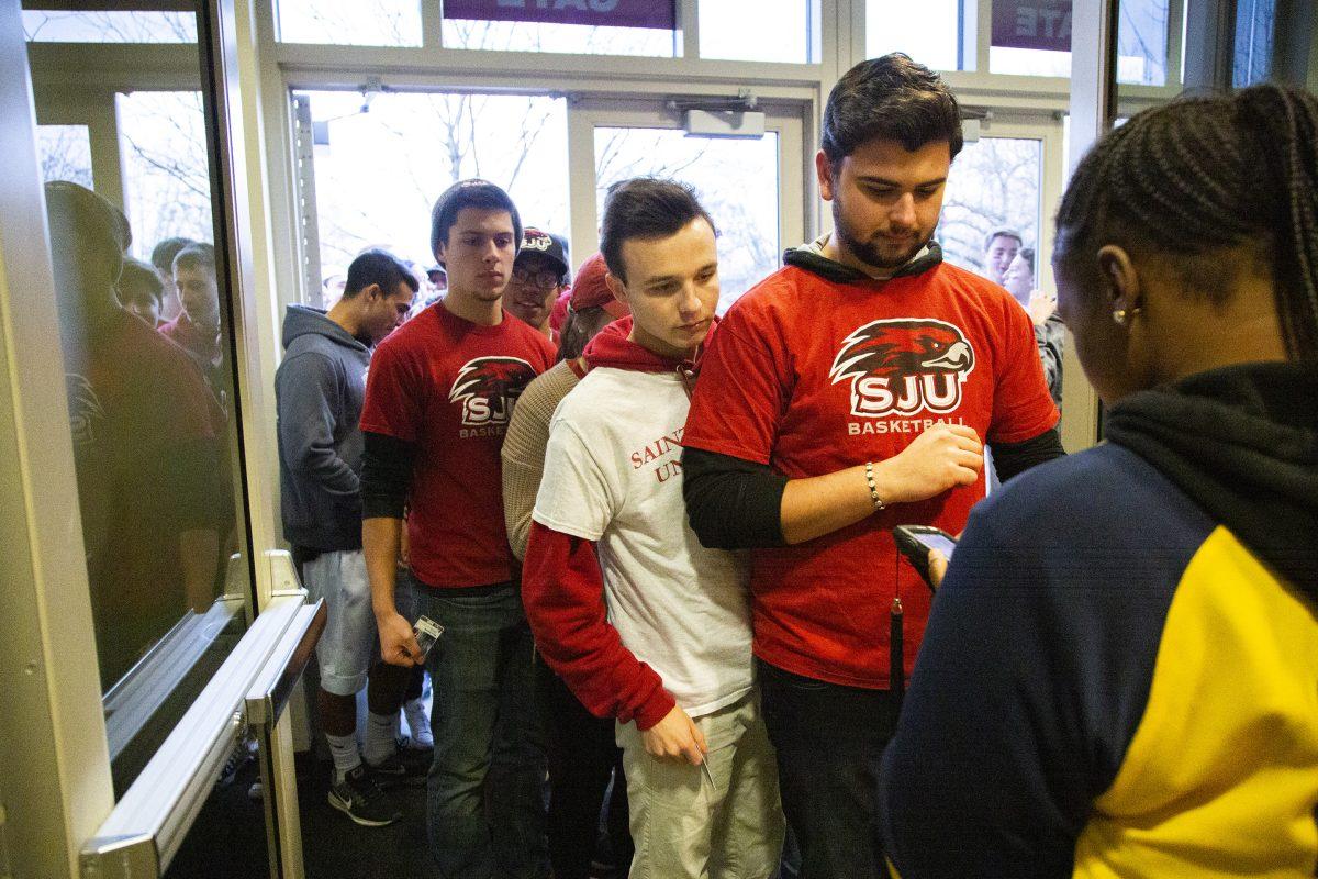 St. Joes is the last Big 5 school to offer free tickets to mens basketball home games PHOTO: LUKE MALANGA ’20/THE HAWK
