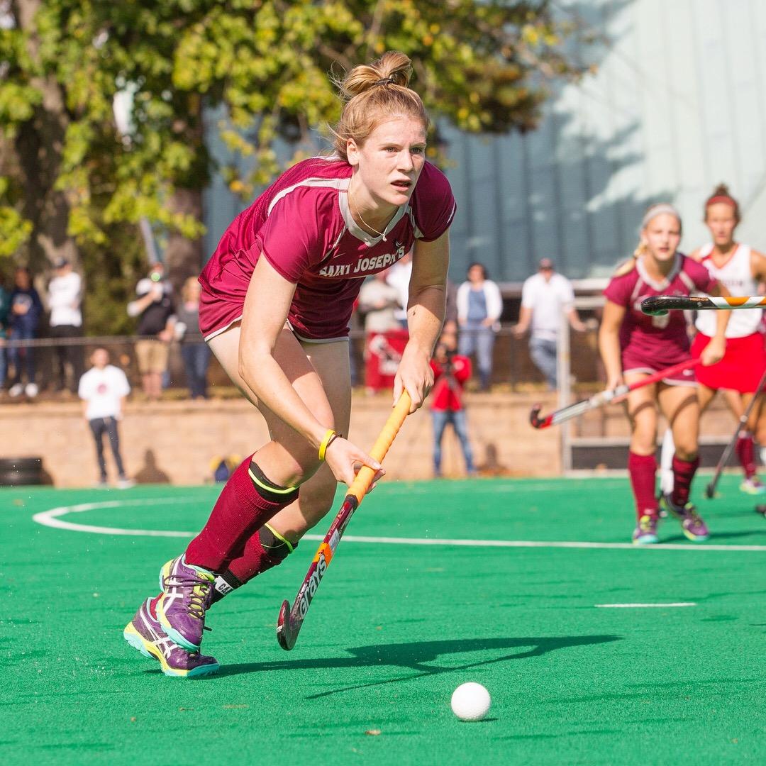 Anna Willocks charges up field during a home game. PHOTO: LUKE MALANGA ’20/THE HAWK