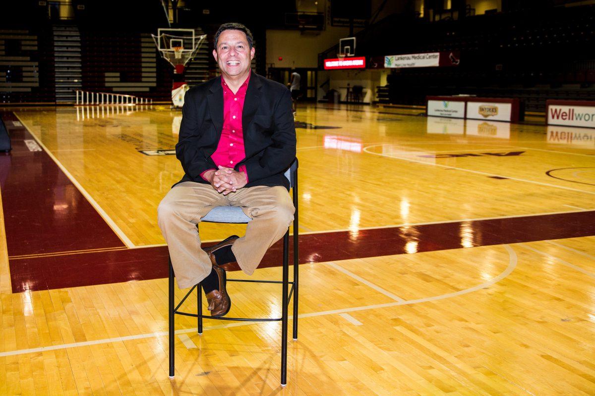 Joe Lunardi ’82 will no longer be a full-time employee at St. Joe’s after 33 years with the athletic department. PHOTO: LUKE MALANGA 20