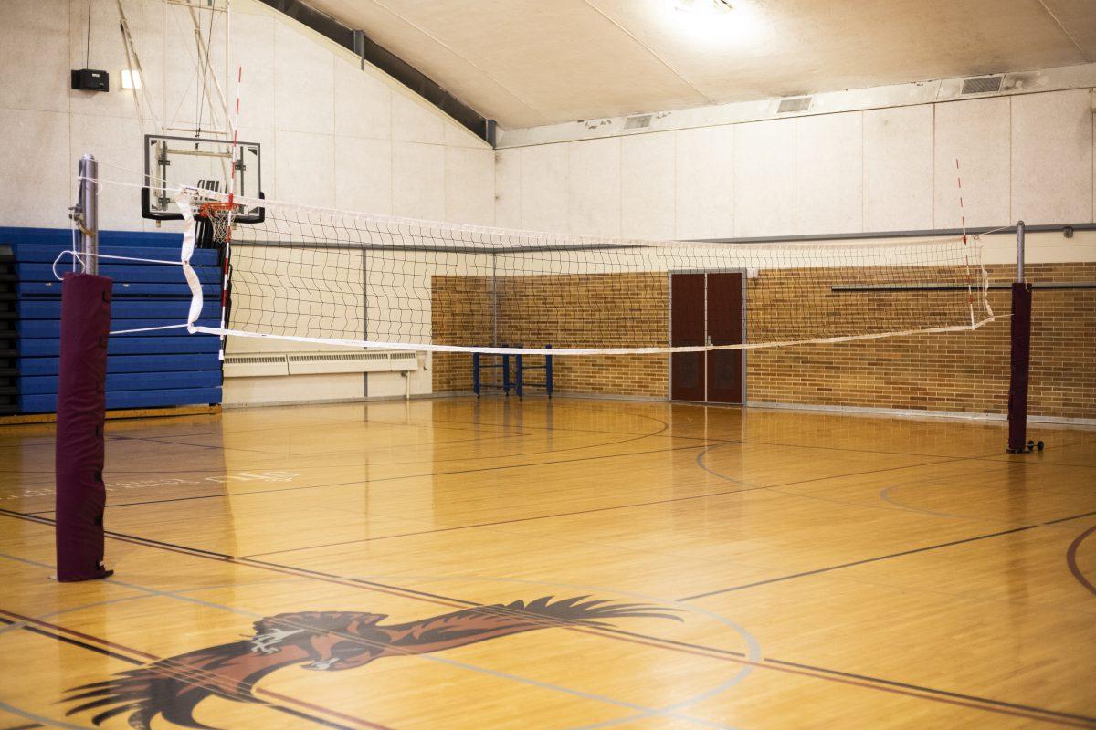 Net Night takes place every Sunday in O’Pake Recreation Center. PHOTO: Mitchell Shields ’22