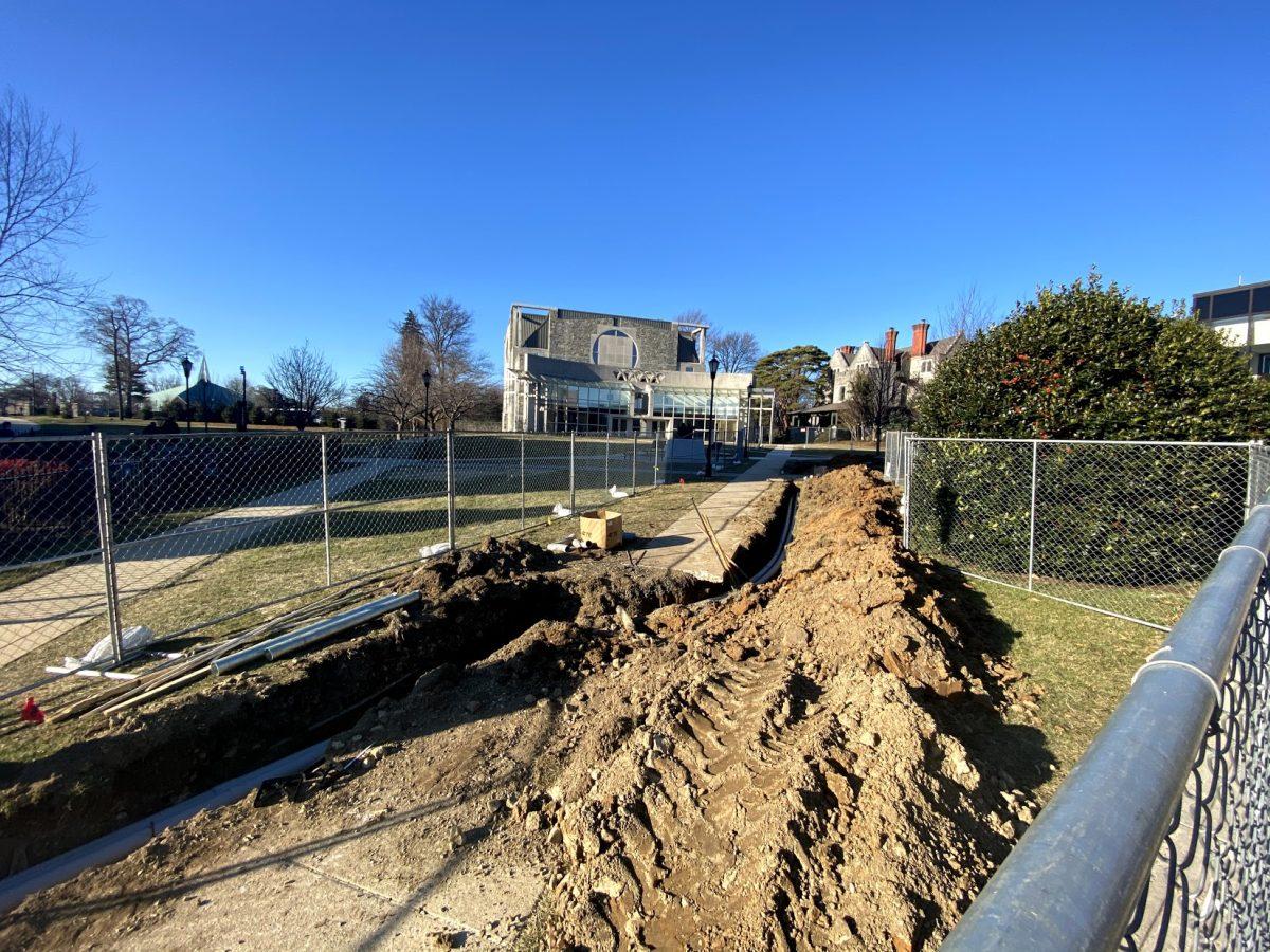 Construction replaces electrical cables from Campion to Science Center