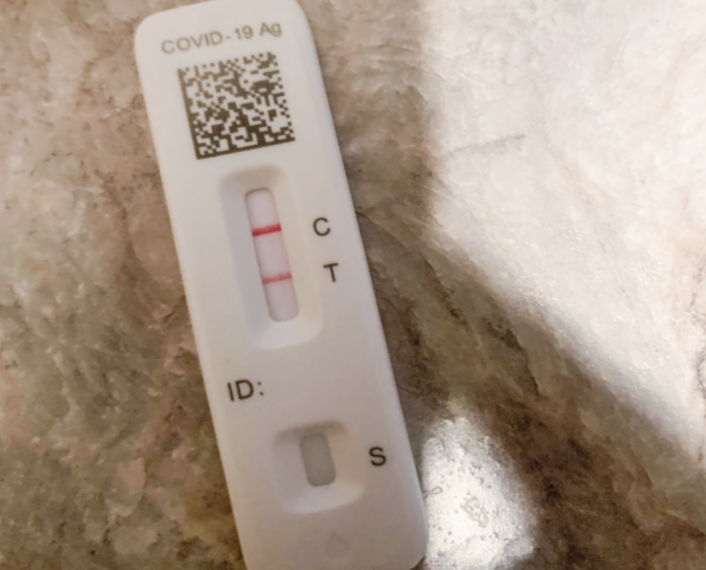 Covid-19 rapid antigen tests show results within minutes.
PHOTO: TYLER NICE ’23/THE HAWK