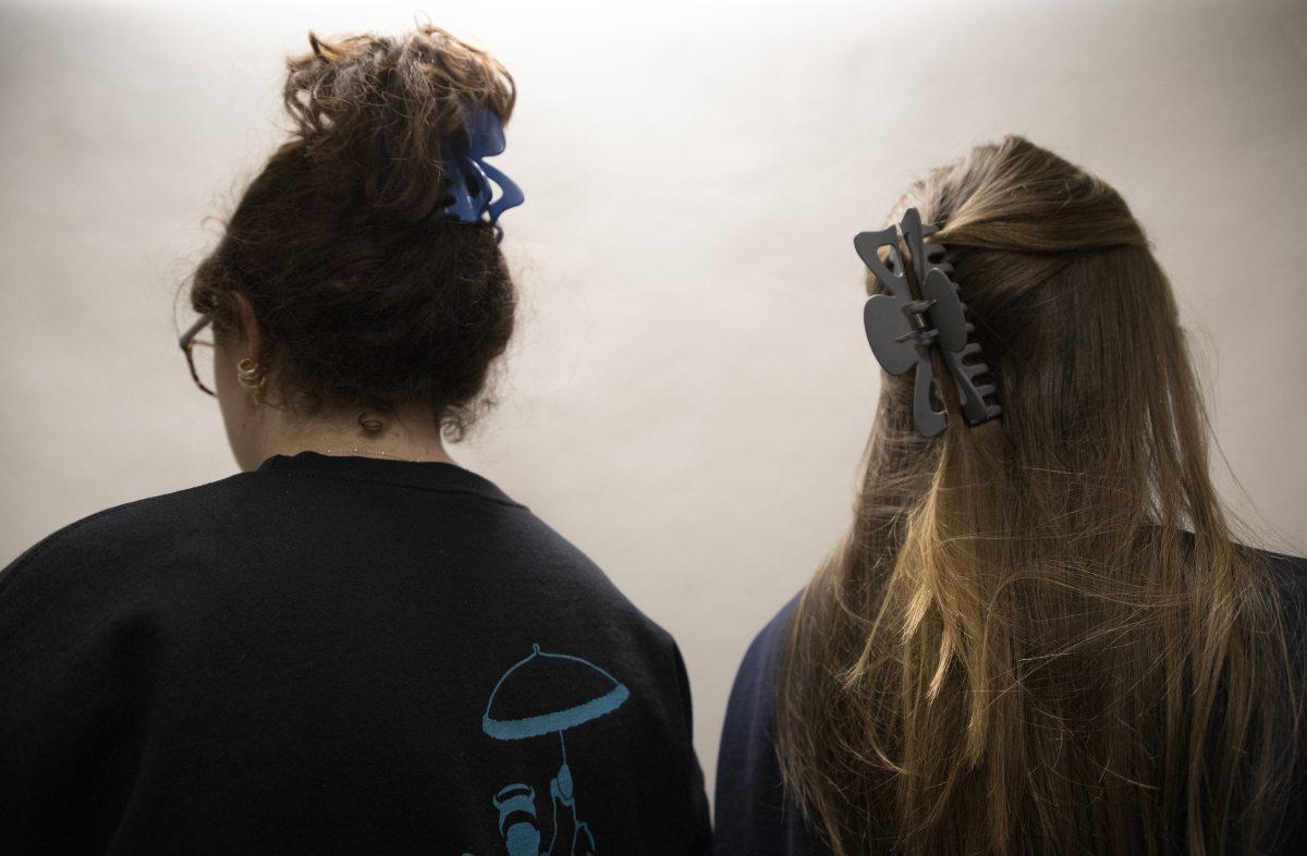 Two examples of how to style a claw clip.
PHOTO: KELLY SHANNON ’24/THE HAWK