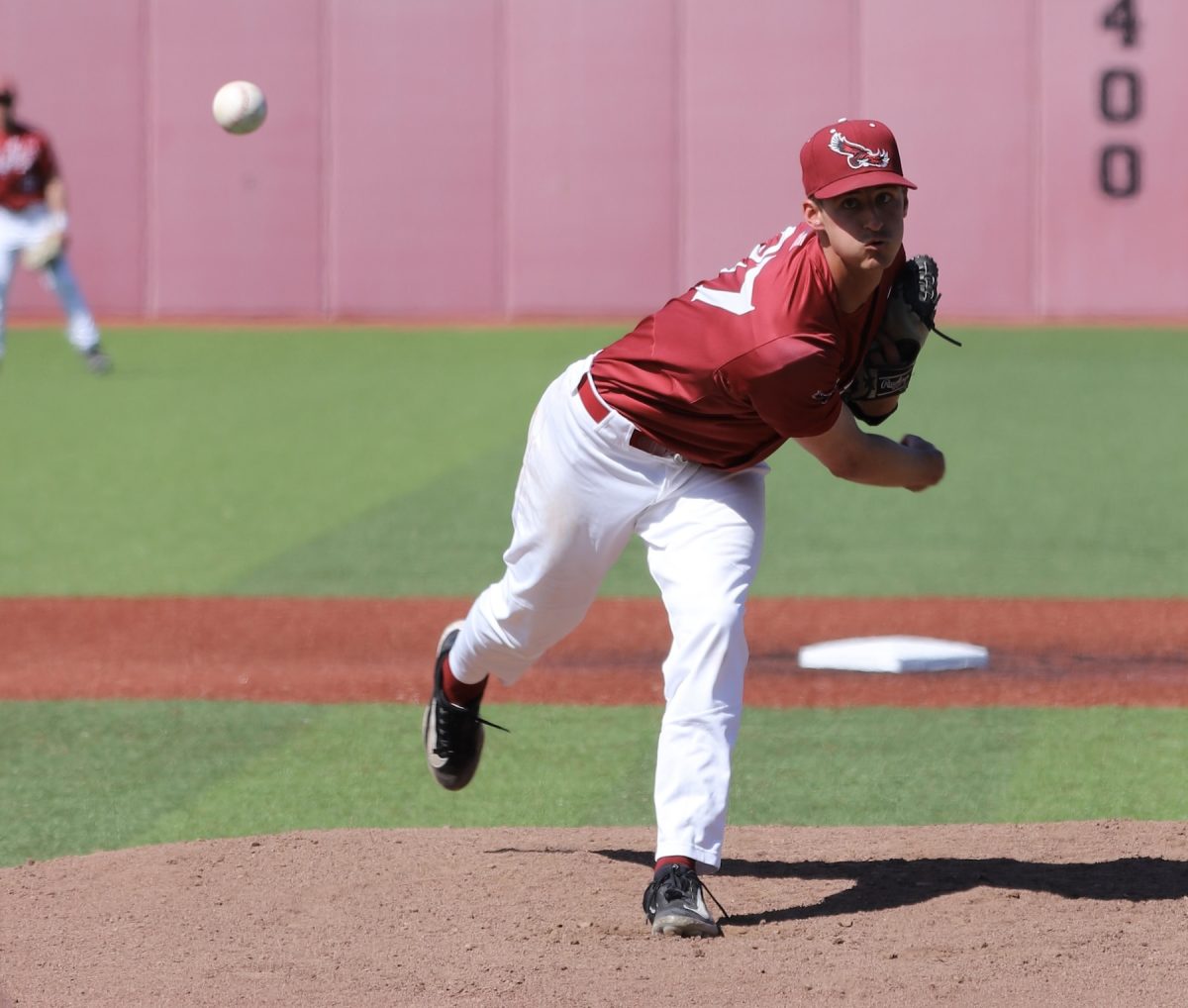 Graduate student Colin Yablonski pitches against Delaware, April 23. PHOTO: LEAH CATLYN ’27/THE HAWK