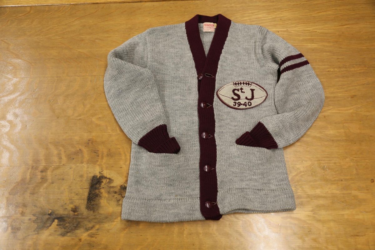 Joseph E. Monte’s ’42 cardigan from the 1939-1940 St. Joe’s football season, Sept. 23.
PHOTO: MADELINE WILLIAMS ’26/THE HAWK