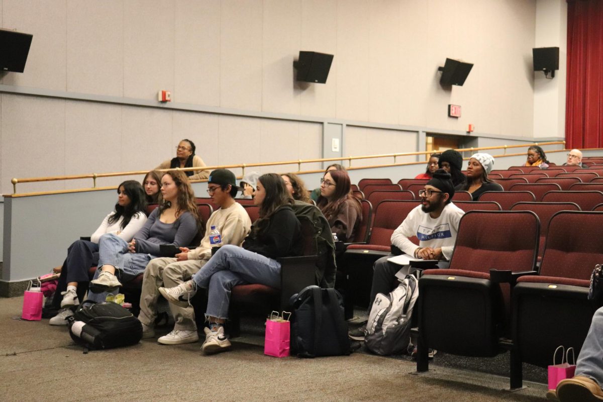 Students participate in a discussion led by Aisha Lockridge, Ph.D., after a screening of “Black Barbie: A
Documentary” in the Forum Theater Oct. 17. PHOTO: ZACH PODOLNICK ’26/THE HAWK