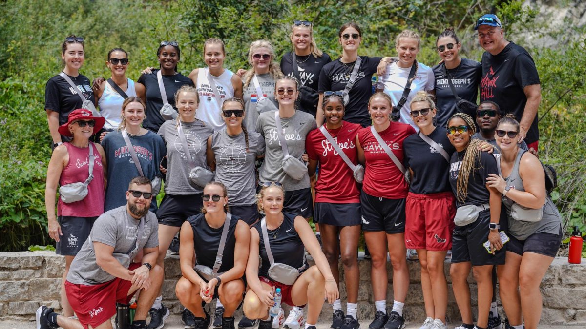 St. Joe’s women’s basketball team poses during their Croatia tour. PHOTO COURTESY OF SJU ATHLETICS