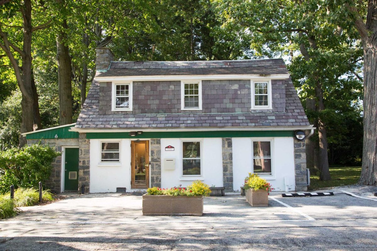 The Alumnae Center for Leadership located off Lapsley Lane. PHOTO: LUKE MALANGA ’20/THE HAWK